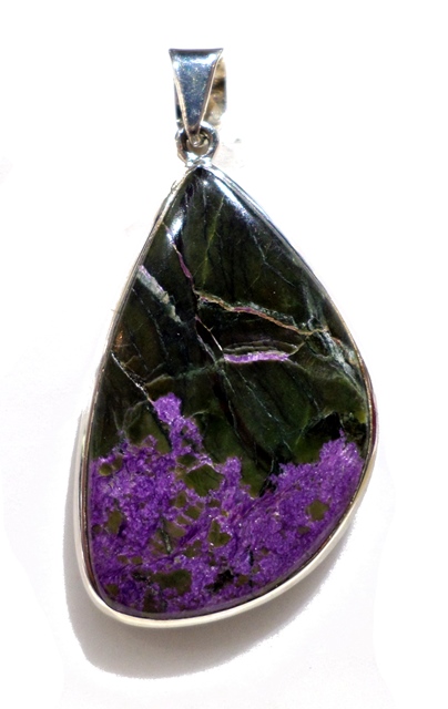 purpurite pendant